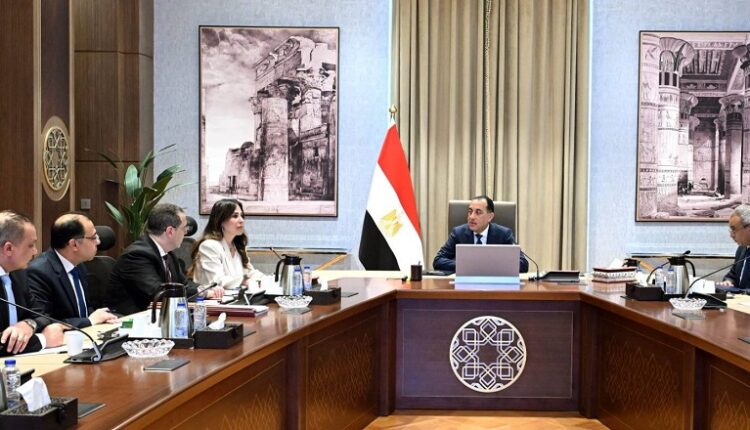 وزيرة الإسكان: مشروعا حدائق تلال الفسطاط والتجلي الأعظم قاربا على الانتهاء ويستعدان للتشغيل