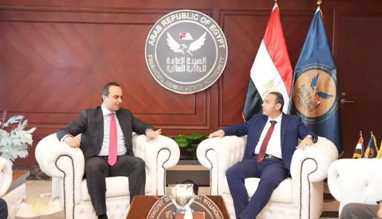 دراسة طرح بعض الكيانات الصحية في البورصة وإطلاق صناديق استثمار جديدة