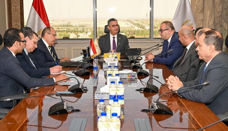 التموين تبحث مع «تمويلي» إطلاق برامج ميسرة لدعم تحول منافذها إلى «كاري أون»