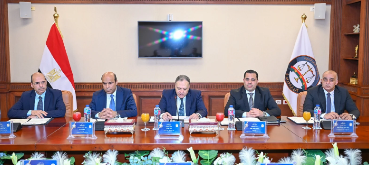 تعاون بين المالية والنيابة العامة وبنكي مصر والأهلي لضمان سرعة التصرف في المركبات المصادرة