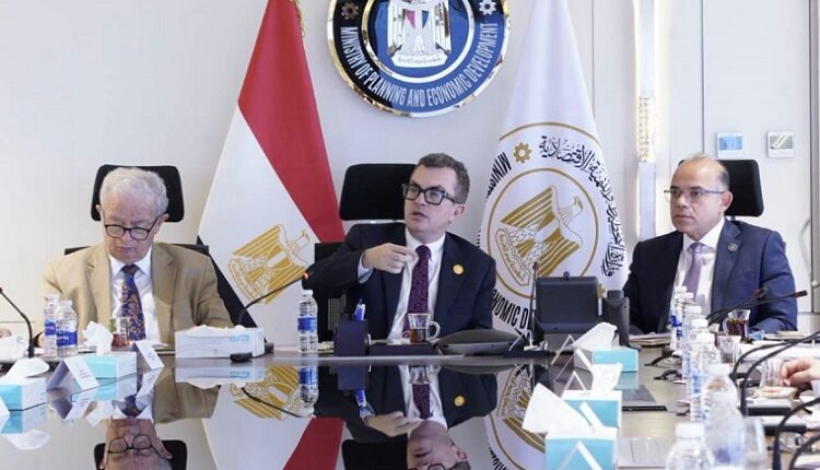 د. أحمد رستم: ربط قواعد بيانات بنك الاستثمار القومي مع التخطيط والمالية لحوكمة الموارد