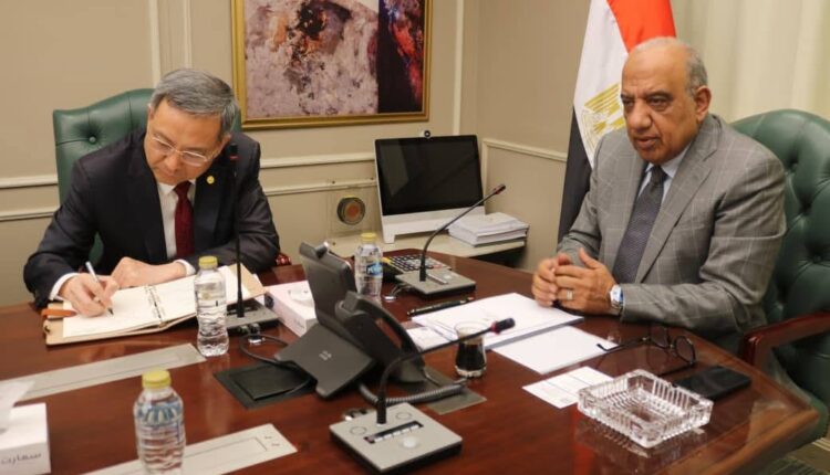 وزير الكهرباء: 45% مساهمة الطاقات المتجددة في مزيج الطاقة خلال العامين المقبلين