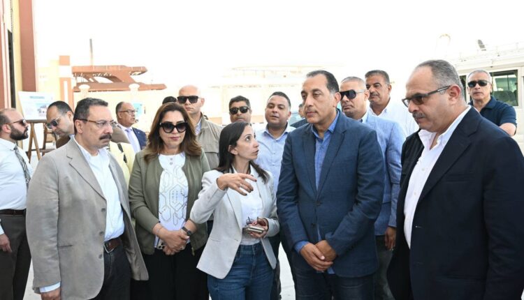 رئيس الوزراء يتفقد أعمال تطوير ميناء رشيد بتكلفة استثمارية تصل إلى 600 مليون جنيه