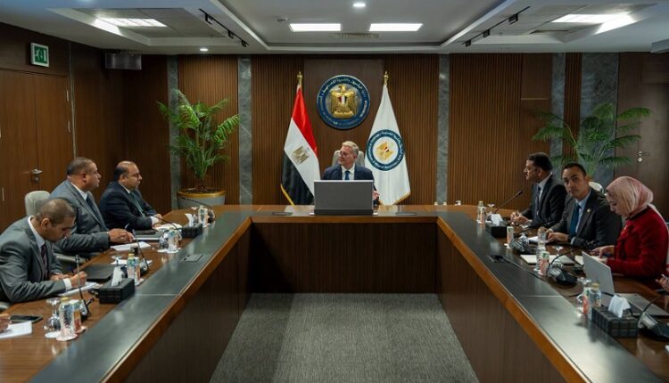 وزير البترول: اهتمام متزايد من الشركات بفرص الاستثمار التعديني بنظام القطاعات المفتوحة